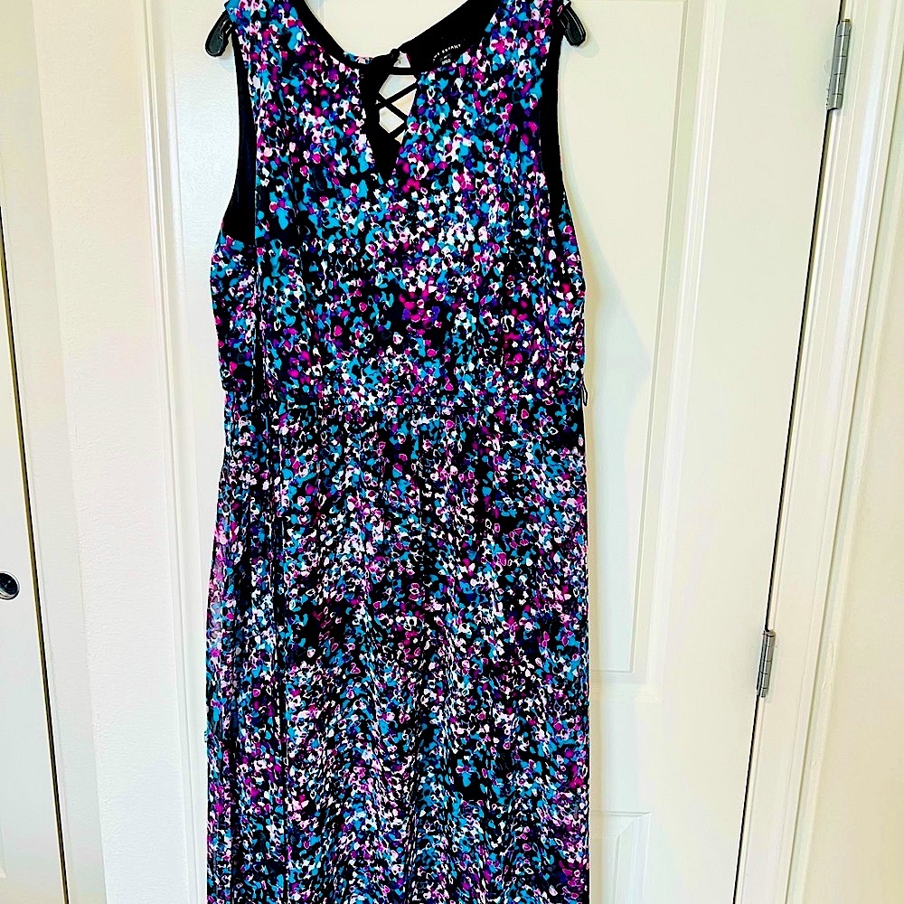 Plus size multicolor dress. Curvy size 20